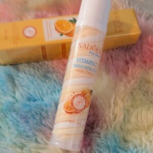 Vitamin C Marshmallow Hand Cream - White